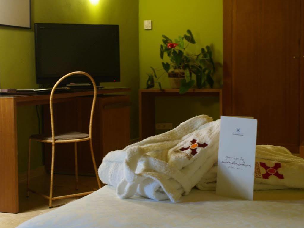 Hotel 4 Estrellas Conventual De Alcantara Extérieur photo